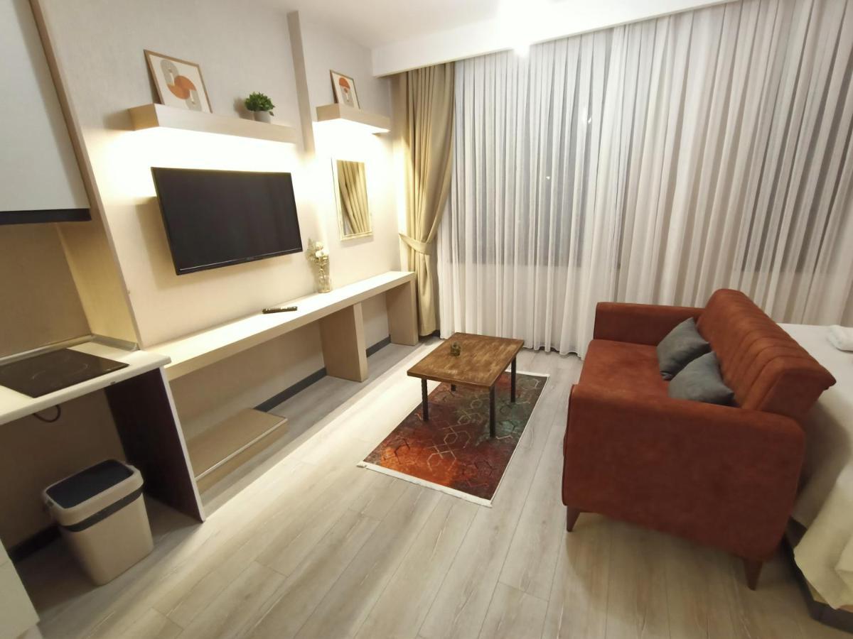 New Falcon Palas Otel Istanbul Bagian luar foto