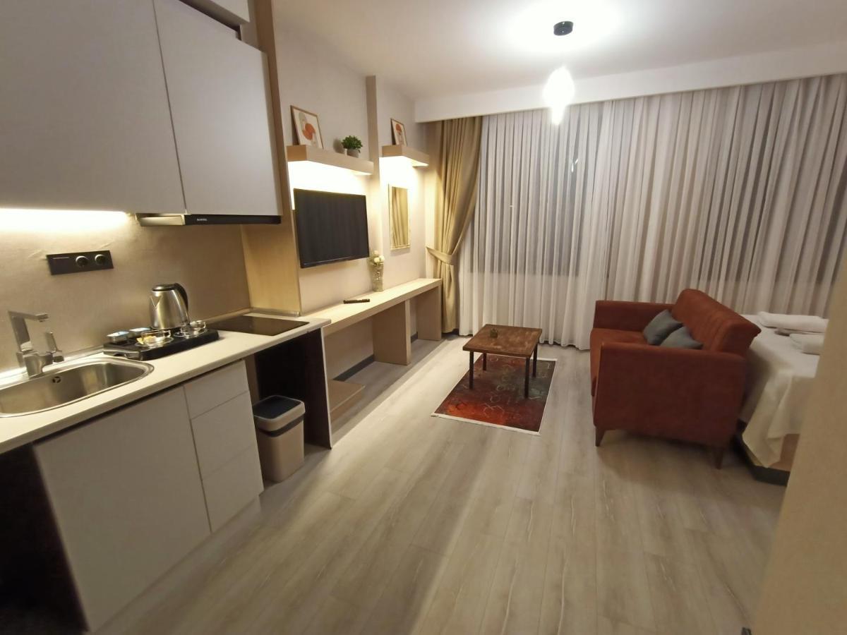 New Falcon Palas Otel Istanbul Bagian luar foto